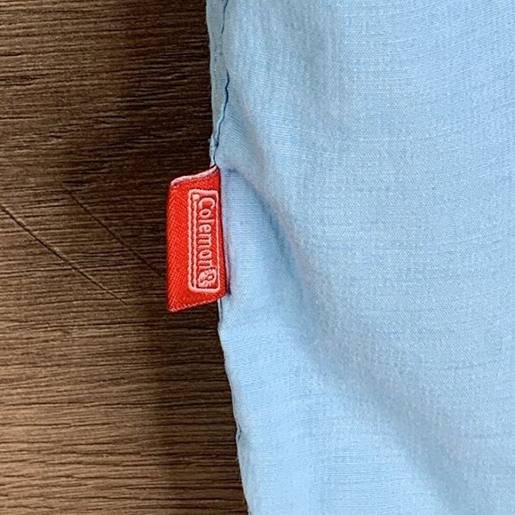 Coleman Outdoor Co. Camping Shirt Mens L Blue Button Down Vented Hiking Fishing - Picture 10 of 13